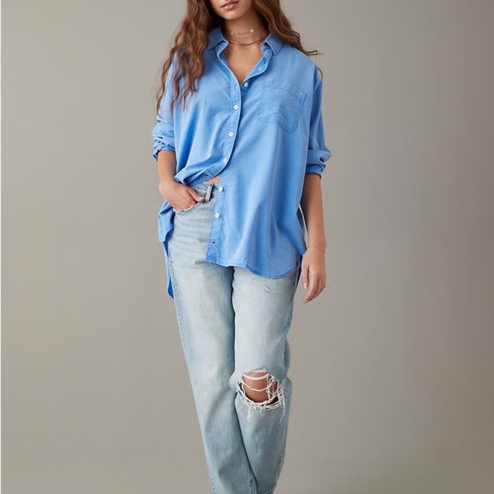 AE Go Big Oversized Shirt